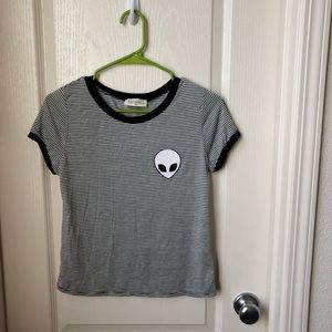 NWOT Black & White Alien Crop Tee!